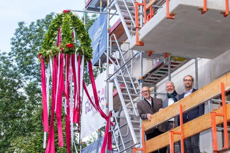 Berlin-Wedding: ein Richtfest und viele neue Wohnungen