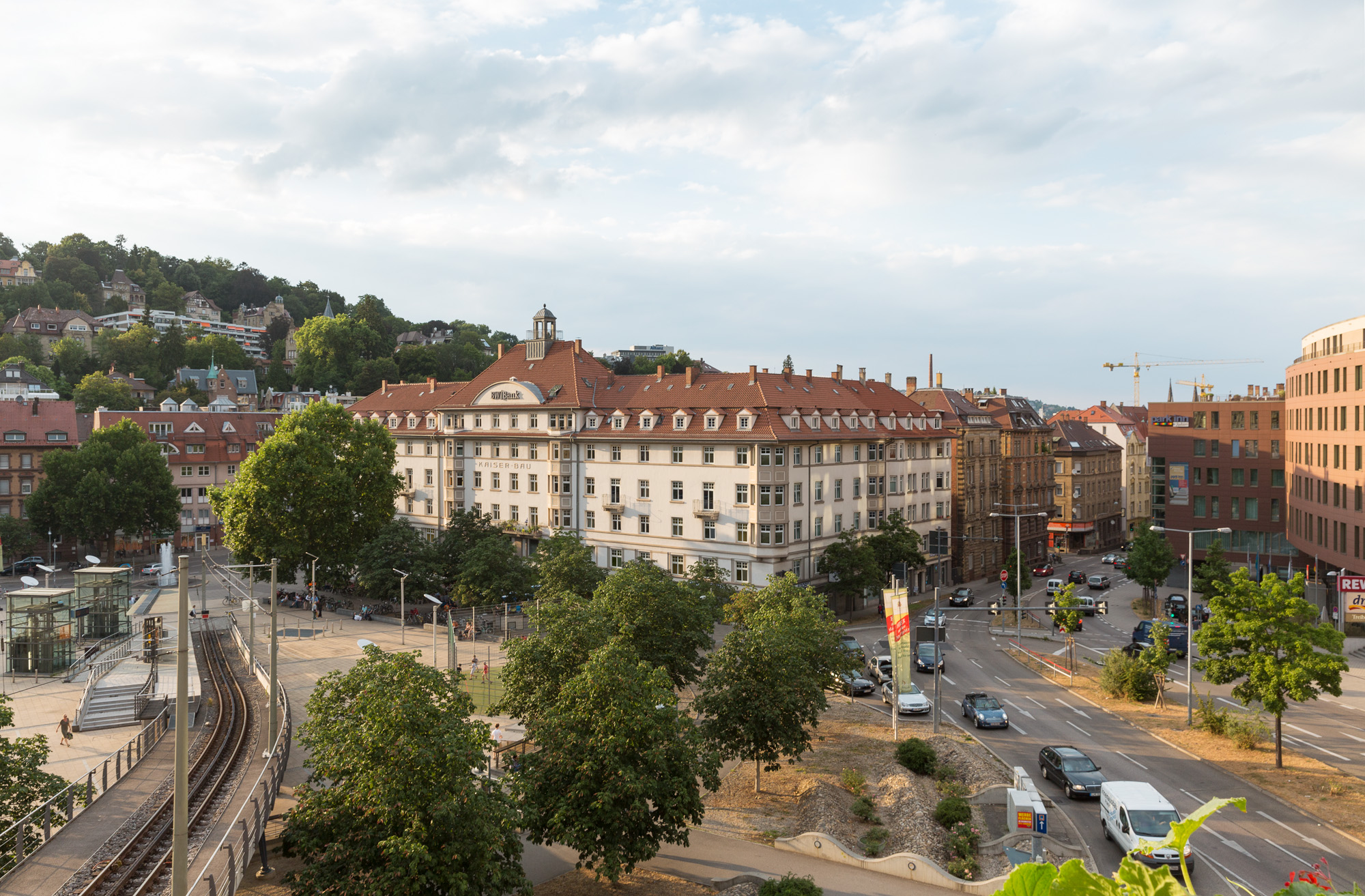 Gewerbliche Wohnungsgesellschaft Draba Grundbesitz GmbH & Co. KG erwirbt Wohnungsportfolio in Stuttgart