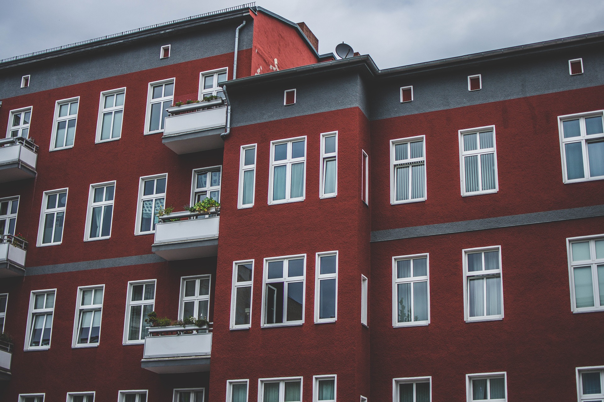 Berliner Gewerkschaften setzen Signal im Wohnungsmarkt